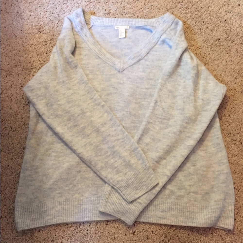 DONATING SOON / Blue Sweater NWOT